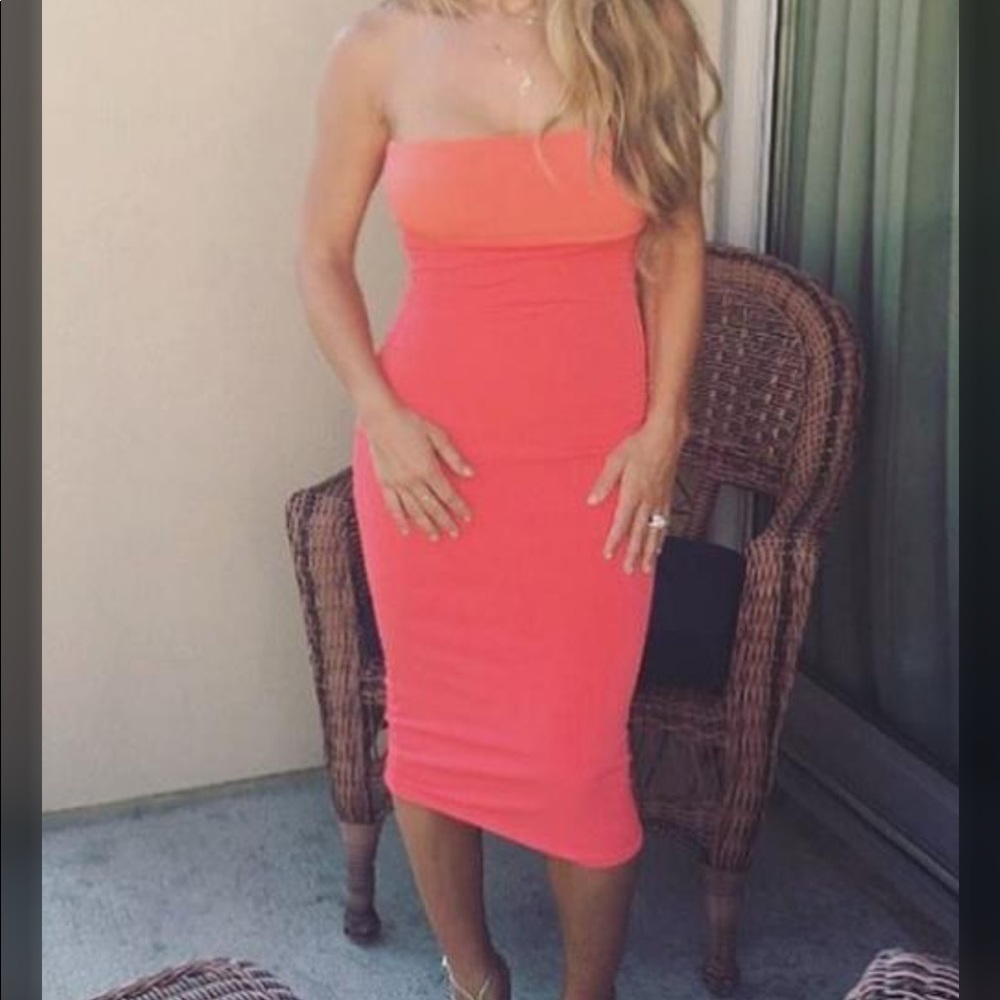 Kittenish midi dress